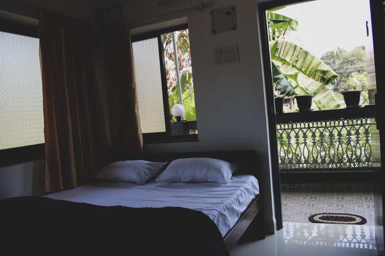 Cirilo'S Guest House Панаджи Екстериор снимка